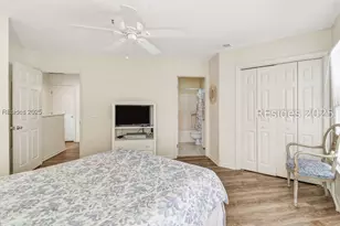 19 Lemoyne Ave, Hilton Head Island, SC 29928 - Photo 11