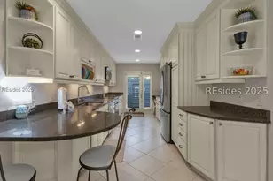 70 Plantation Dr, Hilton Head Island, SC 29928 - Photo 9