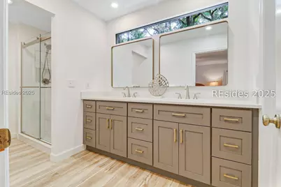 11 Planters Wood Court, Hilton Head Island, SC 29928 - Photo 19