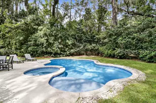 11 Planters Wood Ct, Hilton Head Island, SC 29928 - Photo 37