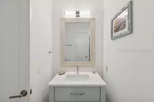 2 Ravenwood Rd, Hilton Head Island, SC 29928 - Photo 61