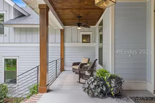 2 Ravenwood Rd, Hilton Head Island, SC 29928 - Photo 11