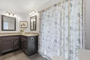 1 Gloucester Rd, Hilton Head Island, SC 29928 - Photo 25