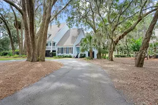 7 Plantation Homes Dr, Daufuskie Island, SC 29915 - Photo 5