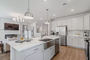 23 Burl Wood Ct, Hilton Head Island, SC 29926 - Photo 3