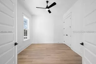 111 Willow Point Rd, Beaufort, SC 29906 - Photo 15