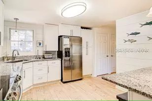 70 Shipyard Dr, Hilton Head Island, SC 29928 - Photo 9