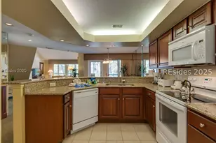 14 Wimbledon Ct, Hilton Head Island, SC 29928 - Photo 3