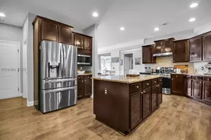 41 Bainbridge Way, Bluffton, SC 29910 - Photo 5