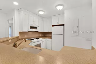 60 Ashton Cove Dr, Hilton Head Island, SC 29928 - Photo 11