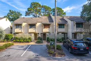 17 Lagoon Rd, Hilton Head Island, SC 29928 - Photo 35