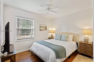 10 Myrtle Ln, Hilton Head Island, SC 29928 - Photo 21