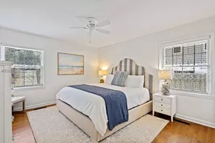 10 Myrtle Ln, Hilton Head Island, SC 29928 - Photo 15