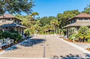 10 Myrtle Ln, Hilton Head Island, SC 29928 - Photo 75