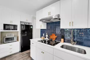 40 Folly Field Rd, Hilton Head Island, SC 29928 - Photo 15