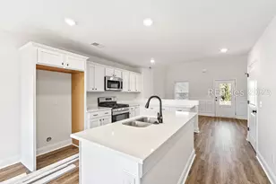 605 Royal Rd, Hardeeville, SC 29927 - Photo 9