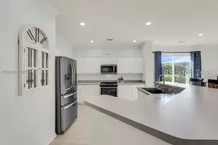 44 Hampton Cir, Bluffton, SC 29909 - Photo 17