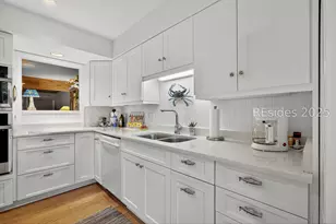 9 Braddock Cv, Hilton Head Island, SC 29928 - Photo 19