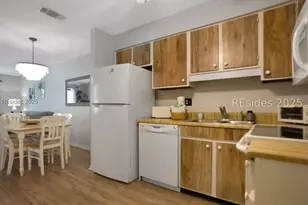 45 Folly Field Rd, Hilton Head Island, SC 29928 - Photo 9