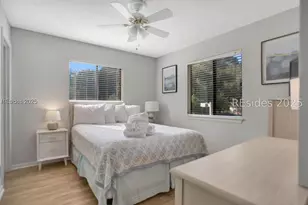 45 Folly Field Rd, Hilton Head Island, SC 29928 - Photo 15