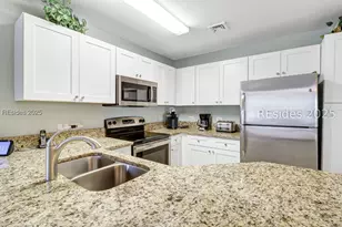 10 N Forest Beach Dr, Hilton Head Island, SC 29928 - Photo 19