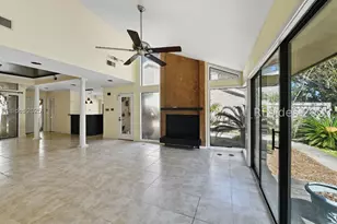 22 Stable Gate Rd, Hilton Head Island, SC 29926 - Photo 9