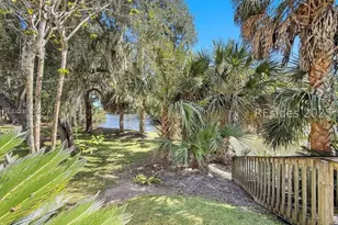 22 Stable Gate Rd, Hilton Head Island, SC 29926 - Photo 27