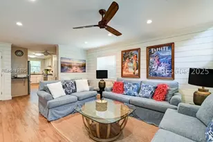 7 Periwinkle Ln, Hilton Head Island, SC 29928 - Photo 7