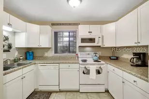 663 William Hilton Pkwy, Hilton Head Island, SC 29928 - Photo 9