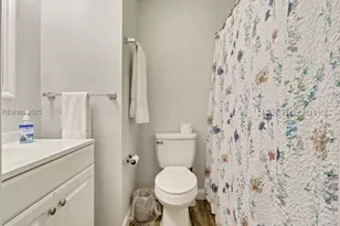 663 William Hilton Pkwy, Hilton Head Island, SC 29928 - Photo 17