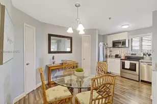 663 William Hilton Pkwy, Hilton Head Island, SC 29928 - Photo 9