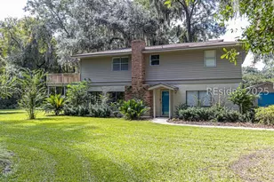 21 O Connor Rd, Hilton Head Island, SC 29926 - Photo 3