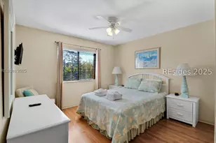 40 Folly Field Rd, Hilton Head Island, SC 29928 - Photo 17