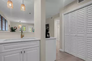 663 William Hilton Pkwy, Hilton Head Island, SC 29928 - Photo 7