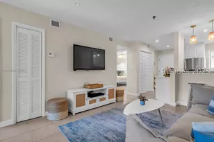 663 William Hilton Pkwy, Hilton Head Island, SC 29928 - Photo 11