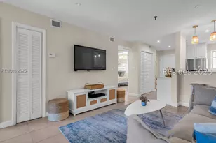 663 William Hilton Pkwy, Hilton Head Island, SC 29928 - Photo 11