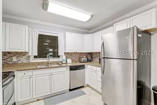 663 William Hilton Pkwy, Hilton Head Island, SC 29928 - Photo 11