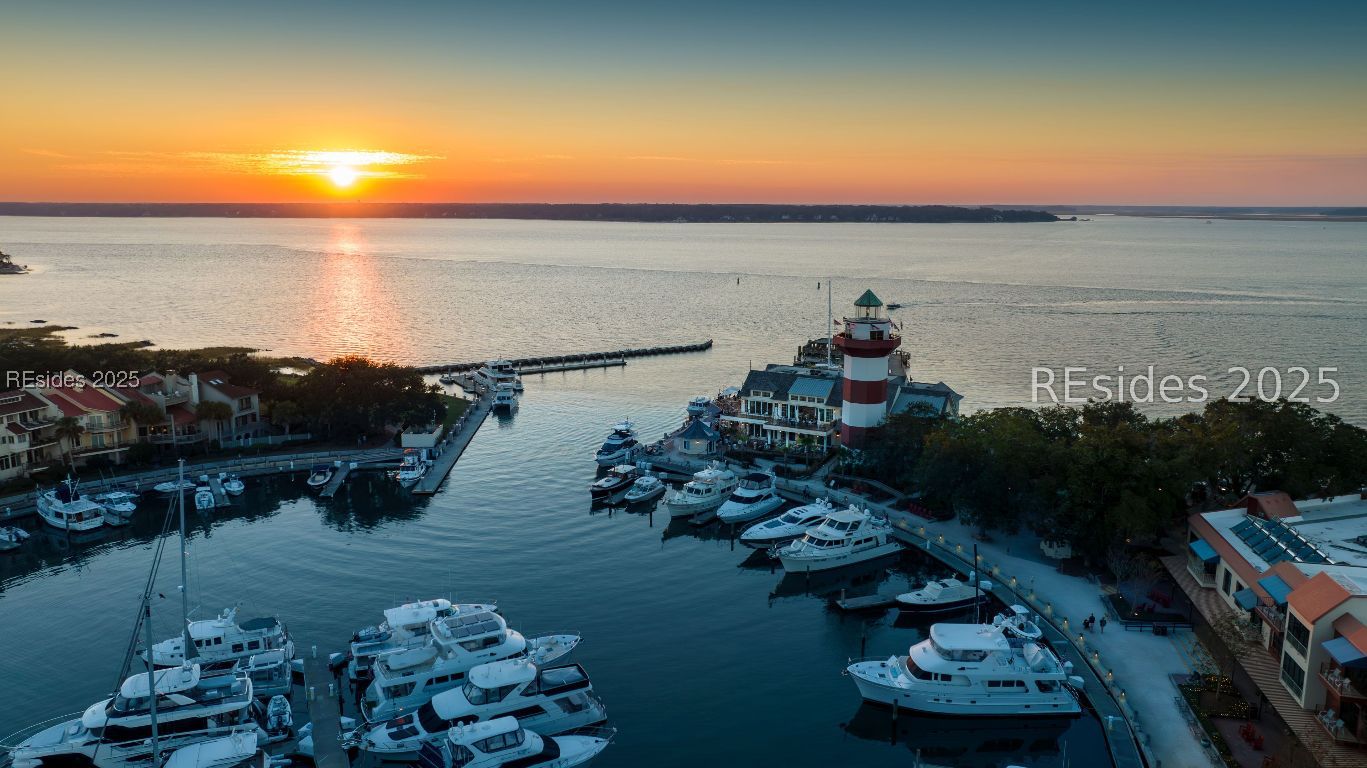 34 Harbour Town Yacht Basin, Hilton Head Island, SC 29928 MLS 502073