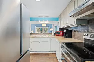 113 Shipyard Dr, Hilton Head Island, SC 29928 - Photo 13