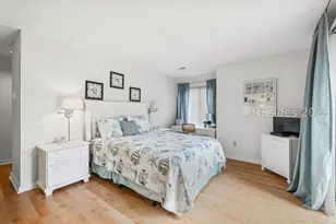 113 Shipyard Dr, Hilton Head Island, SC 29928 - Photo 15