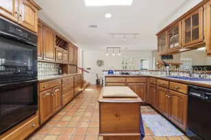 98 S Port Royal Dr, Hilton Head Island, SC 29928 - Photo 13