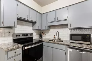 45 Folly Field Rd, Hilton Head Island, SC 29928 - Photo 3