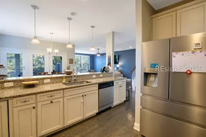 12 Hammock Oaks Circle, Hilton Head Island, SC 29926 - Photo 7