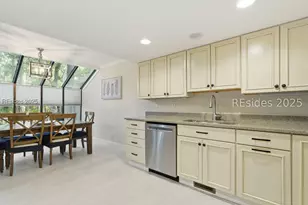 125 Shipyard Dr, Hilton Head Island, SC 29928 - Photo 19