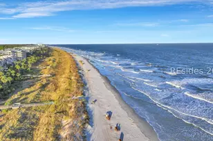 125 Shipyard Dr, Hilton Head Island, SC 29928 - Photo 59