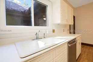 1 Royal James Dr, Hilton Head Island, SC 29926 - Photo 9