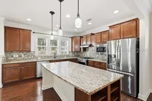 175 Mystic Point Dr, Bluffton, SC 29909 - Photo 3