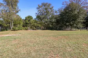 4325 Pinewood Cir, Beaufort, SC 29906 - Photo 23