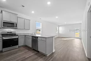 485 Hideaway St, Ridgeland, SC 29936 - Photo 5