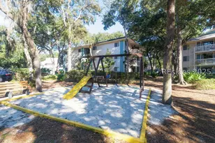 45 Folly Field Rd, Hilton Head Island, SC 29928 - Photo 23
